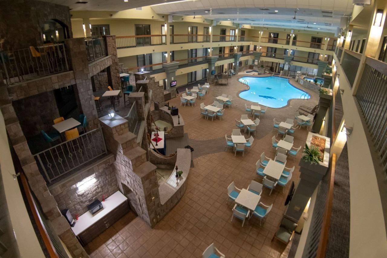 Baymont By Wyndham Shakopee Hotel Buitenkant foto