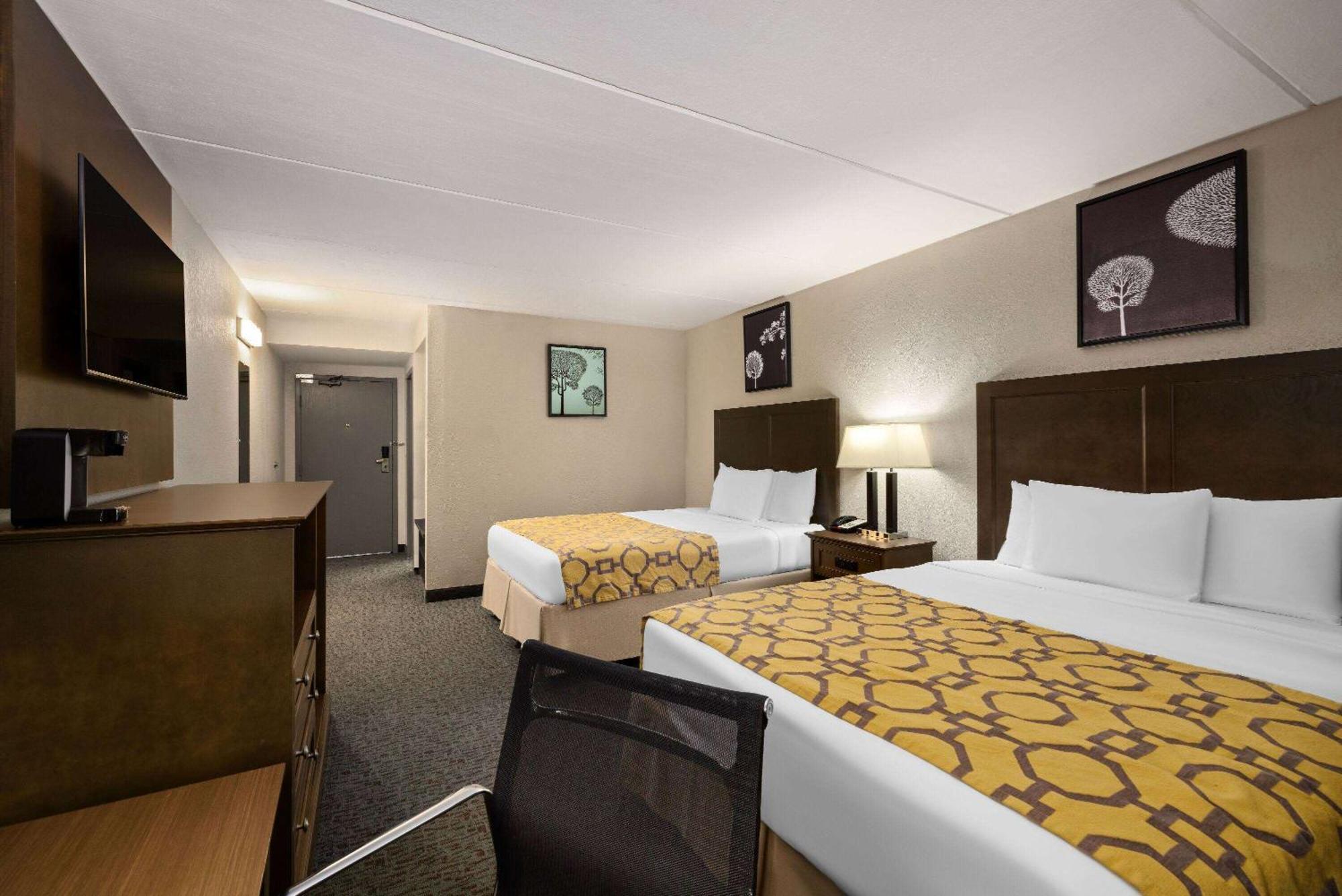 Baymont By Wyndham Shakopee Hotel Buitenkant foto